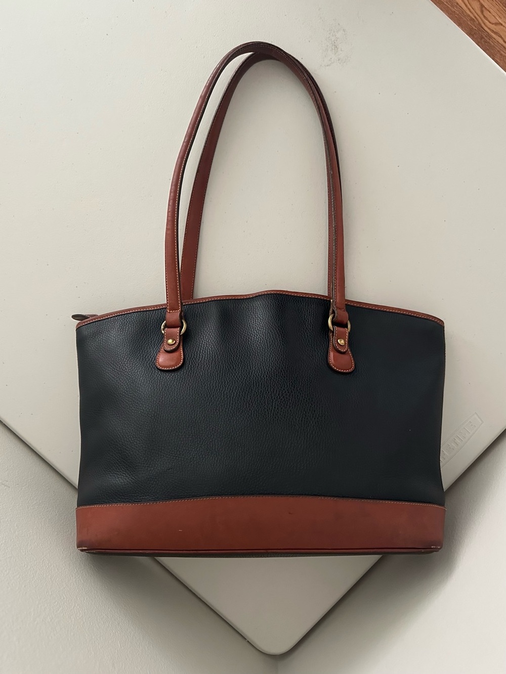 Vintage Coach Wendell Tote 4233 Sheridan Black Leather 90s Catalog RARE Tan